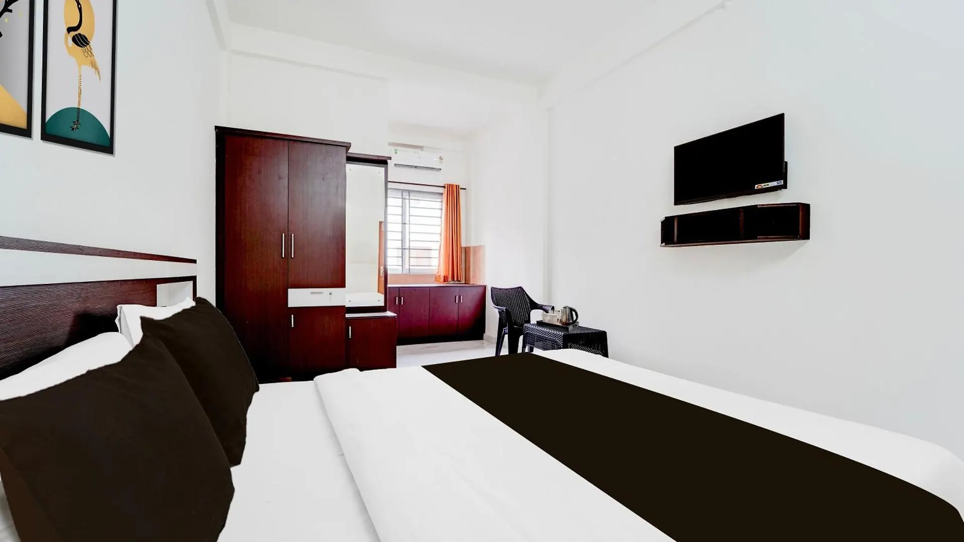 Super Hotel O North Kalamassery Kochi