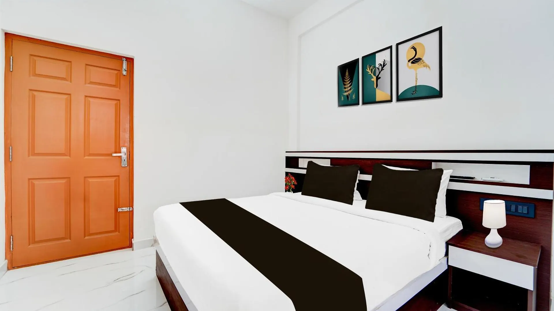 Super Hotel O North Kalamassery Kochi